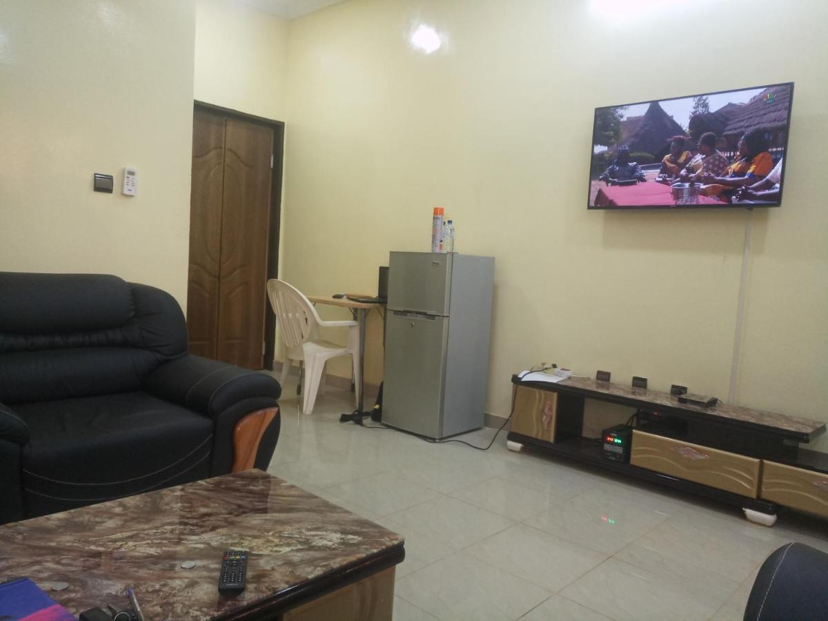 Résidence Lynda Prestige Ouagadougou Extérieur photo