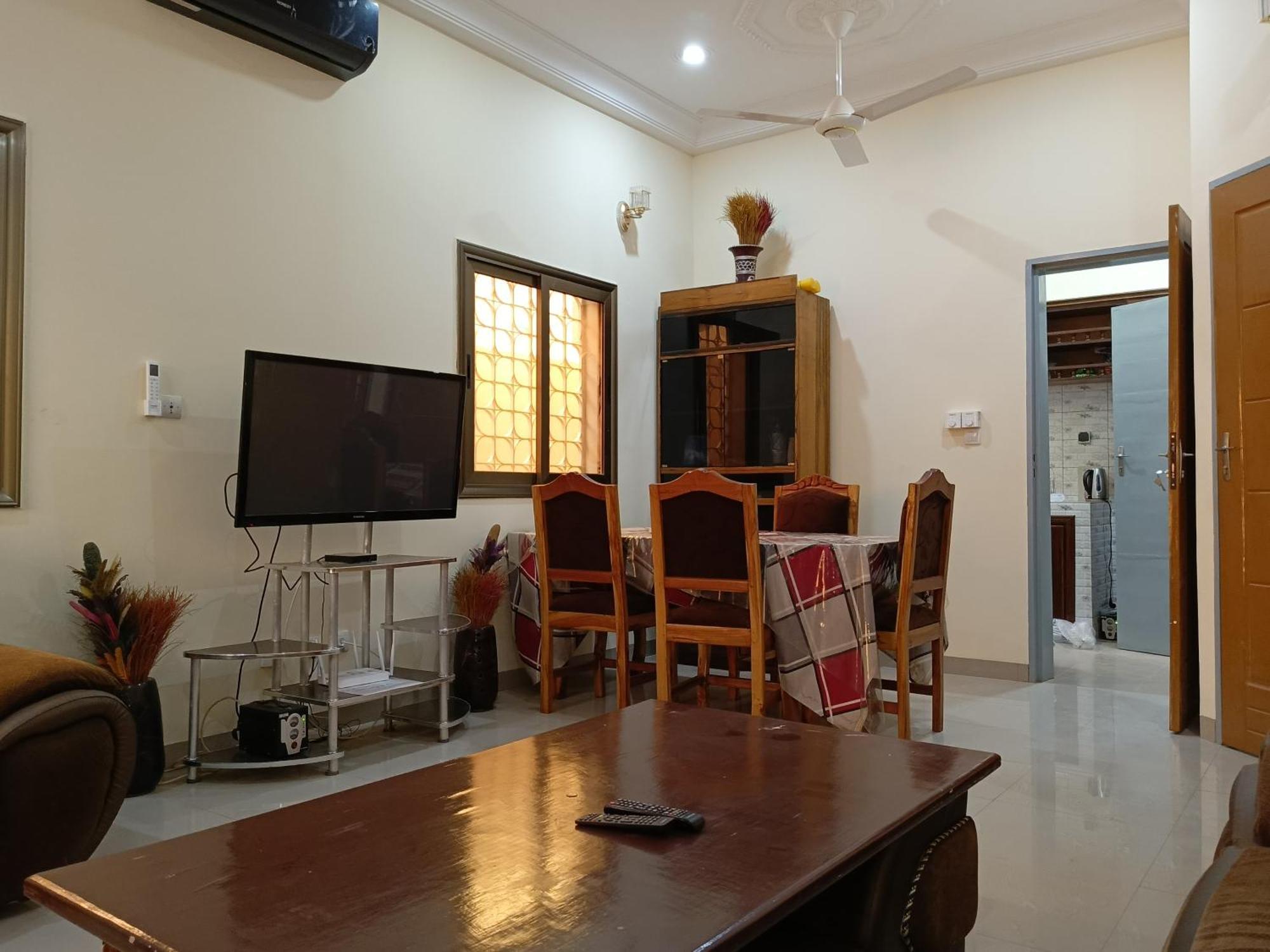 Résidence Lynda Prestige Ouagadougou Extérieur photo